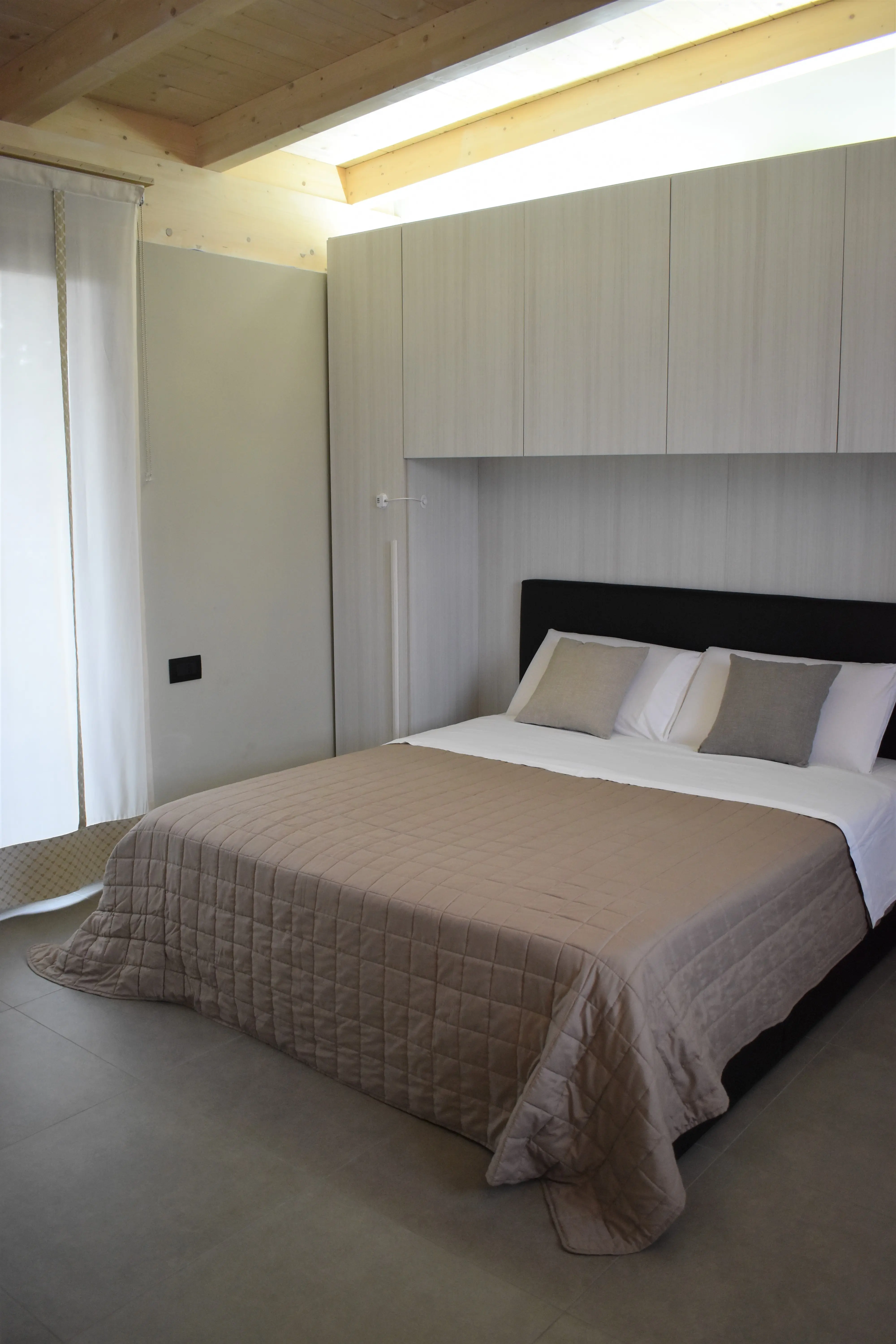 Black & White - Interiors